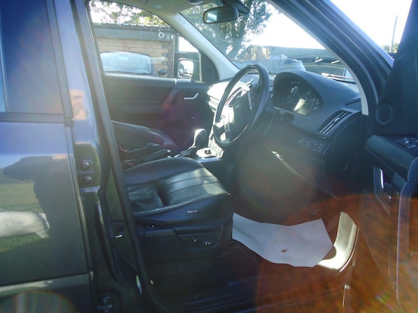 Used Land Rover Freelander 2 2011 for sale - 76231654: Photo 8