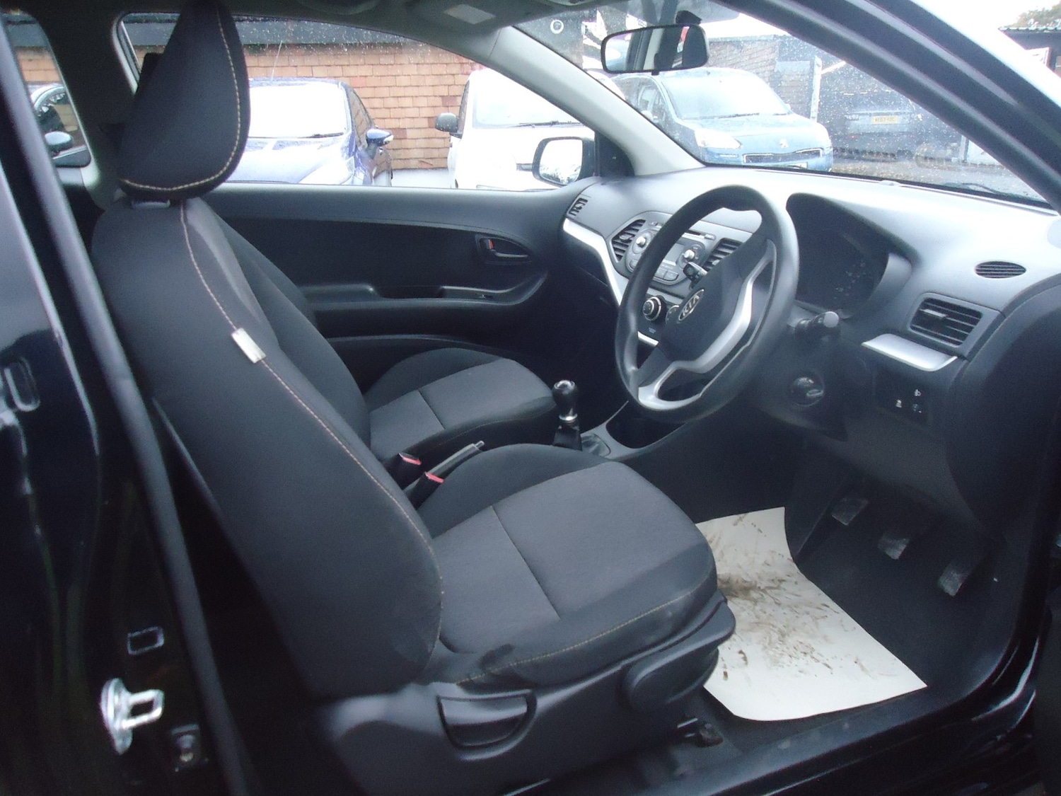 Used Kia Picanto 2012 for sale - 76670743: Photo 7