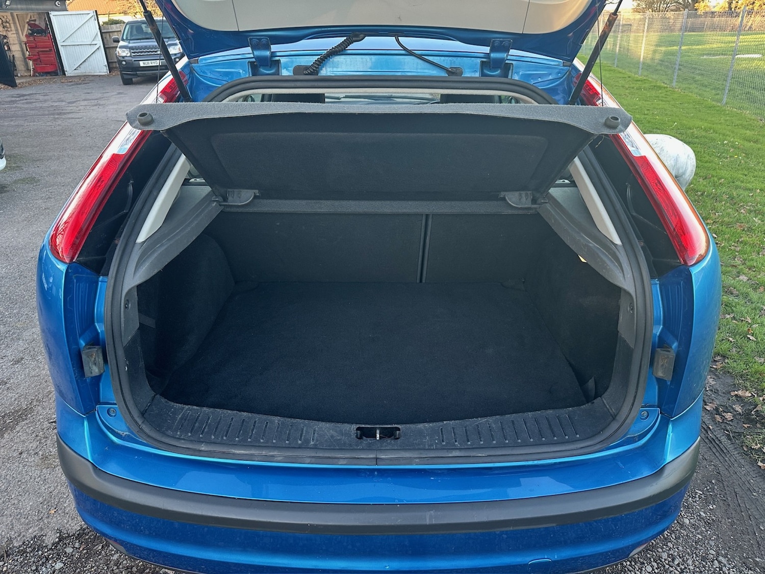 Used Ford Focus 2007 for sale - 76670748: Photo 3