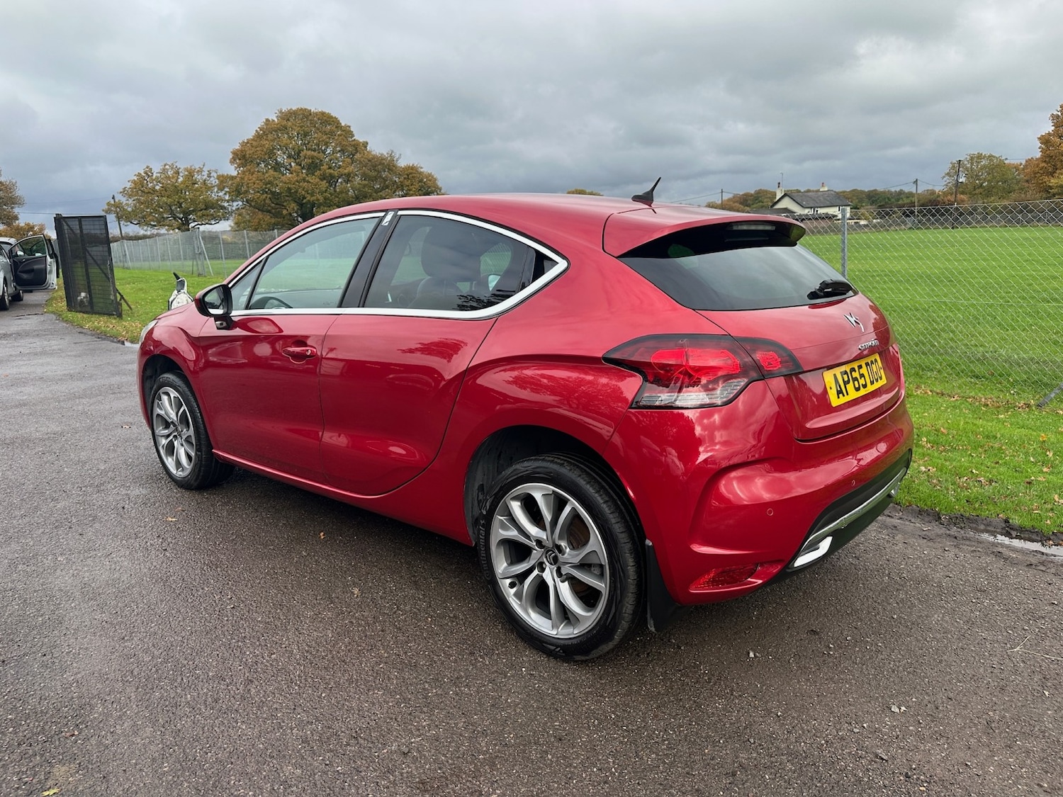Used Citroen DS4 2015 for sale - 76521150: Photo 10