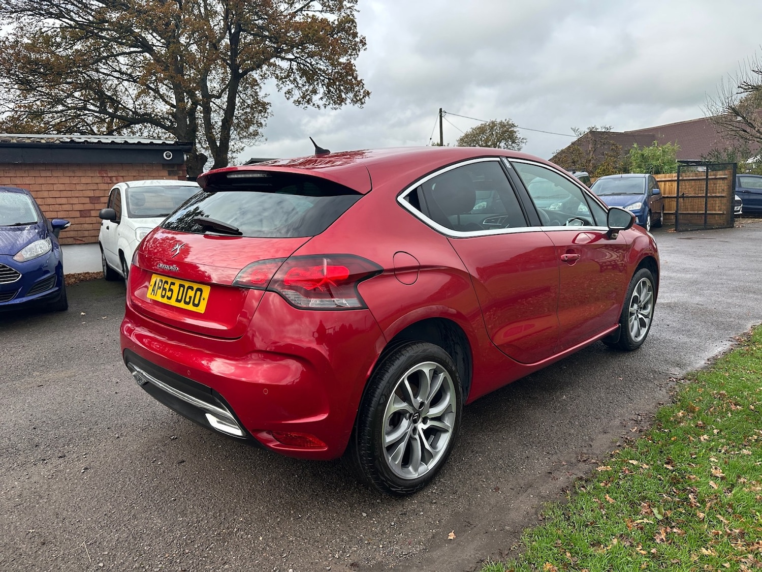 Used Citroen DS4 2015 for sale - 76521150: Photo 2