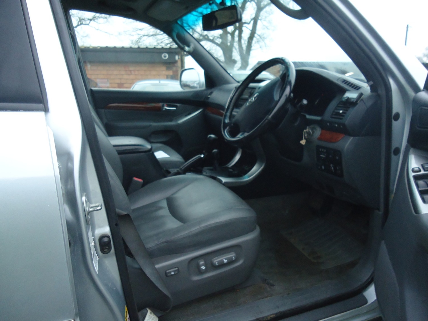 Used Toyota Land Cruiser 2004 for sale - 77536025: Photo 8