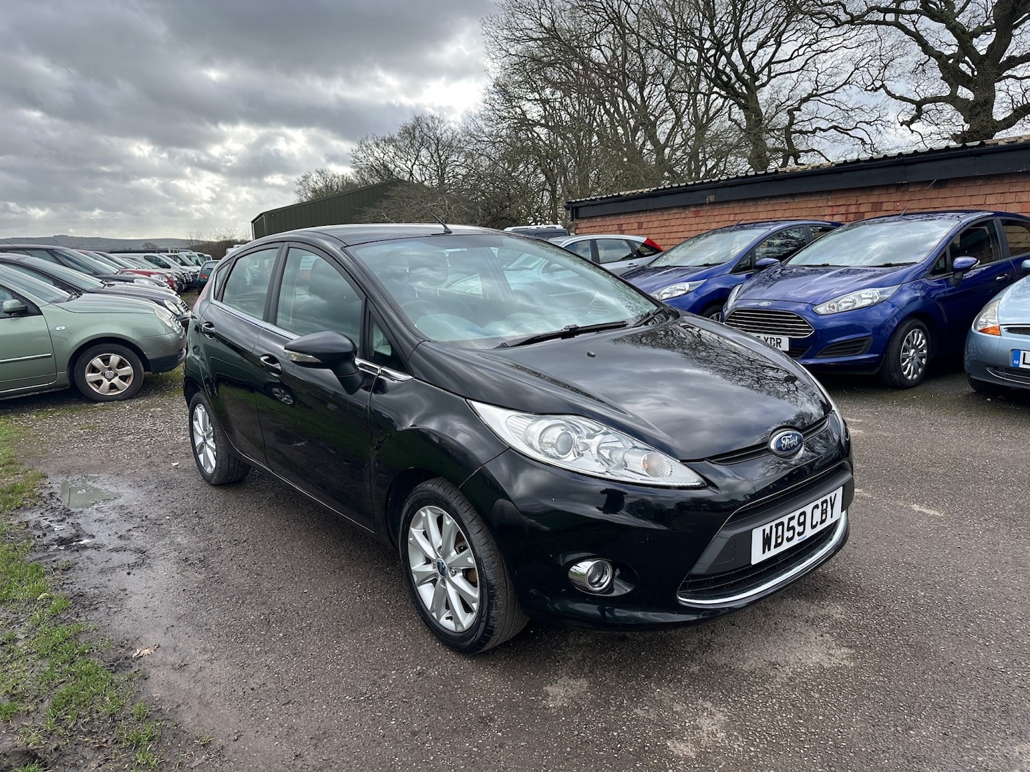 Used Ford Fiesta 2010 for sale - 77632436: Photo 11