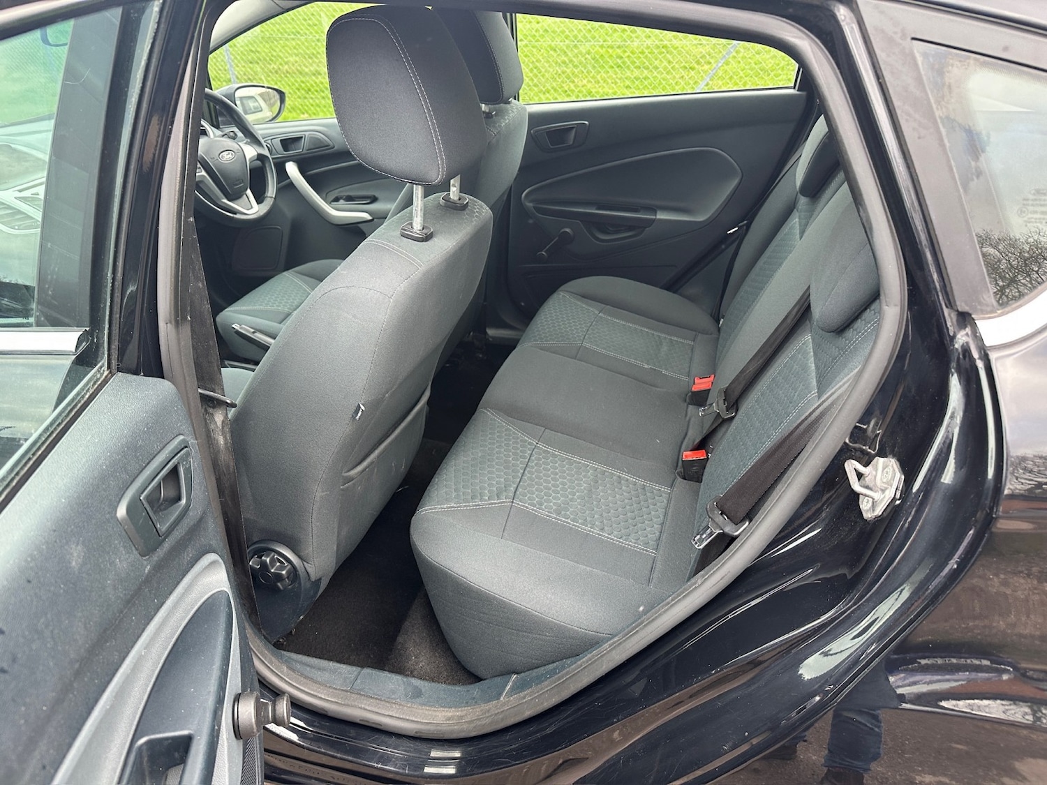 Used Ford Fiesta 2010 for sale - 77632436: Photo 6