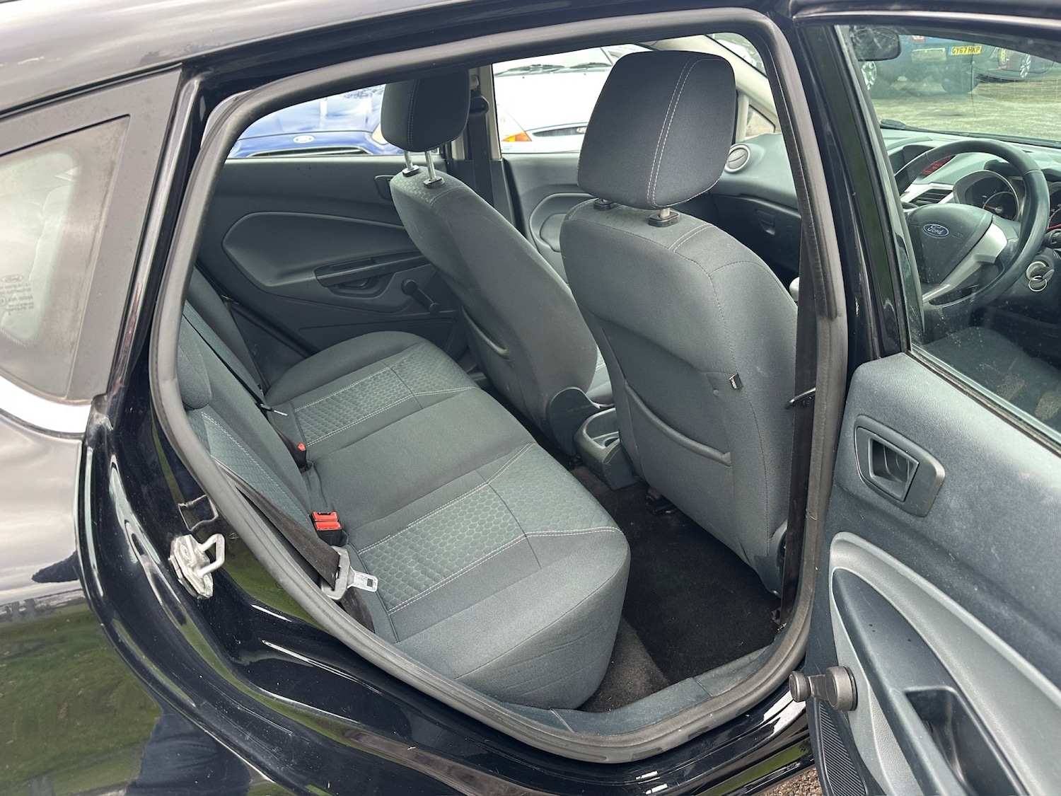 Used Ford Fiesta 2010 for sale - 77632436: Photo 7