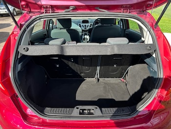 Used Ford Fiesta 2010 for sale - 77792782: Photo