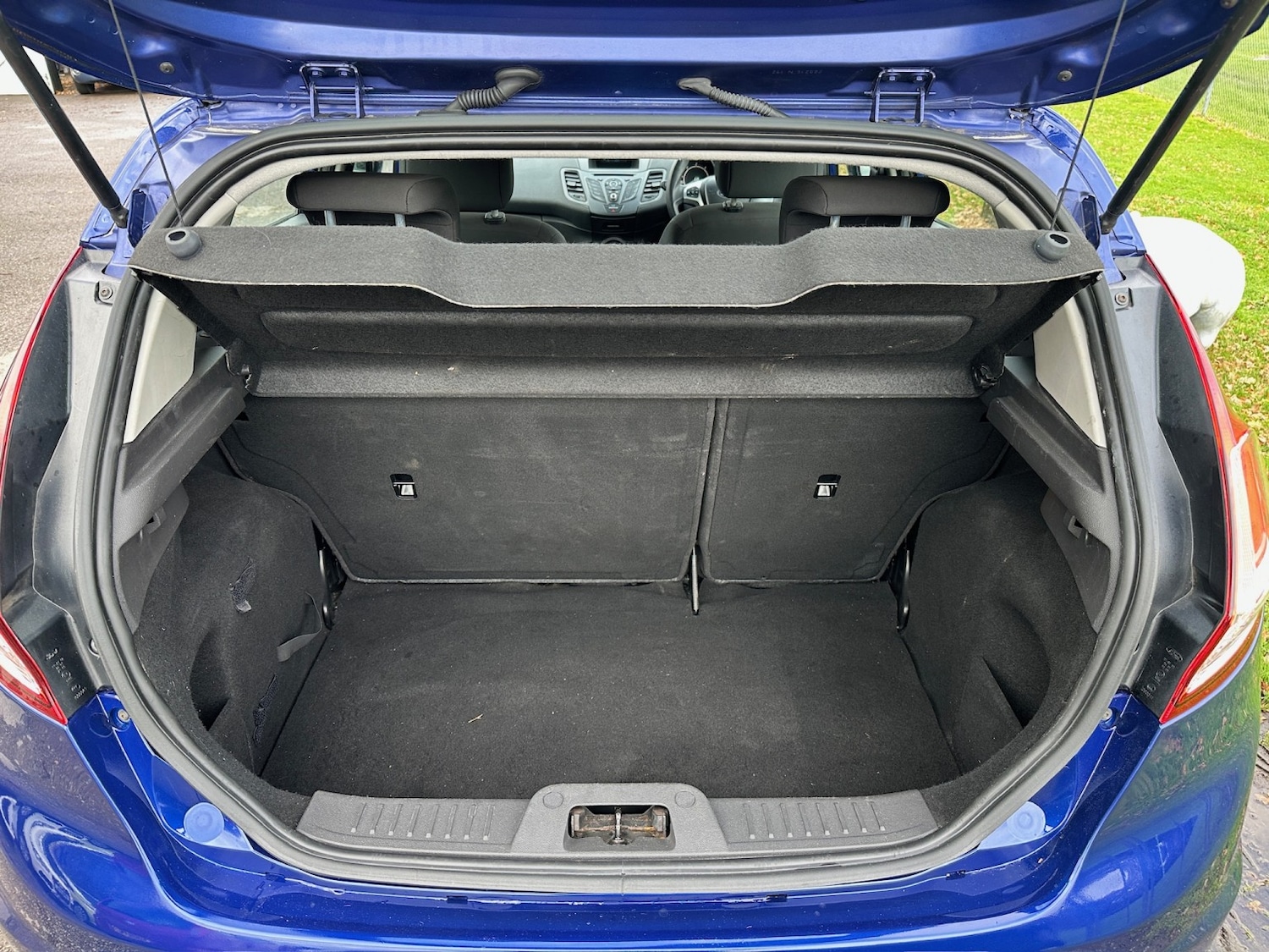 Used Ford Fiesta 2015 for sale - 76553946: Photo 4