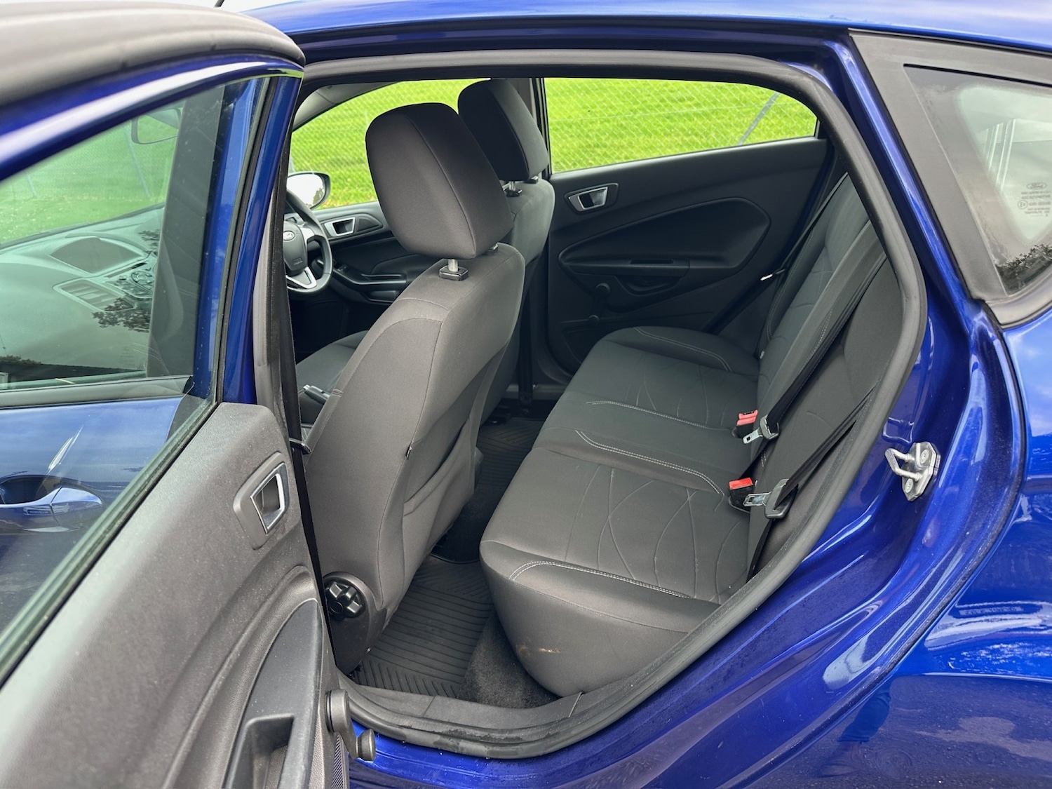 Used Ford Fiesta 2015 for sale - 76553946: Photo 6