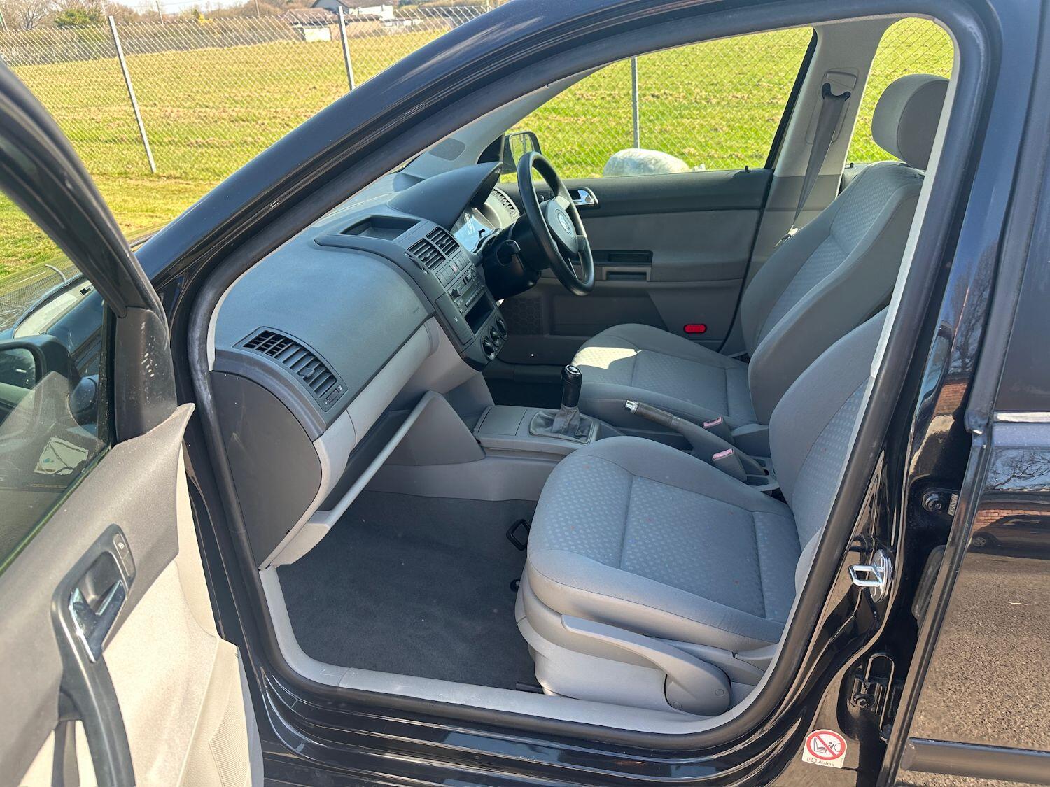 Used Volkswagen Polo 2002 for sale - 77548348: Photo 6