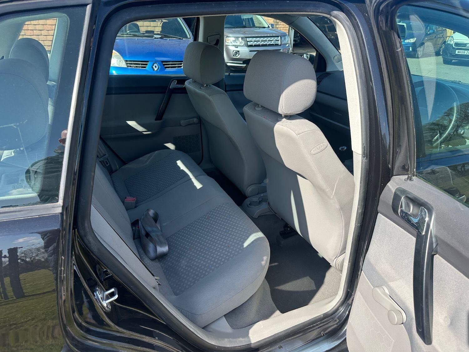 Used Volkswagen Polo 2002 for sale - 77548348: Photo 7