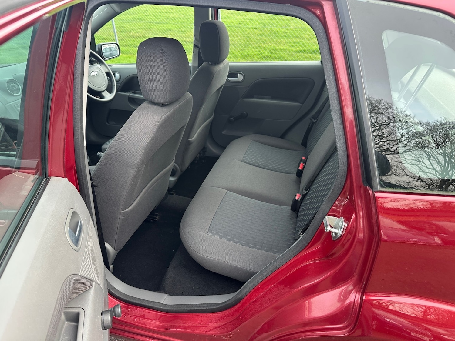 Used Ford Fiesta 2003 for sale - 77707162: Photo 7