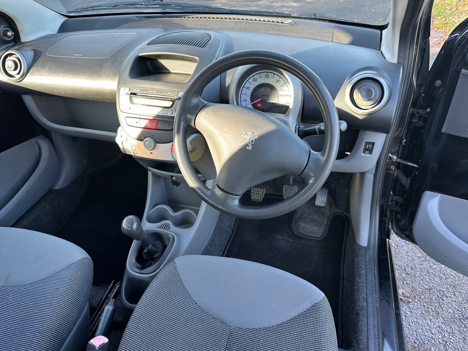 Used Peugeot 107 2008 for sale - 76941776: Photo 6