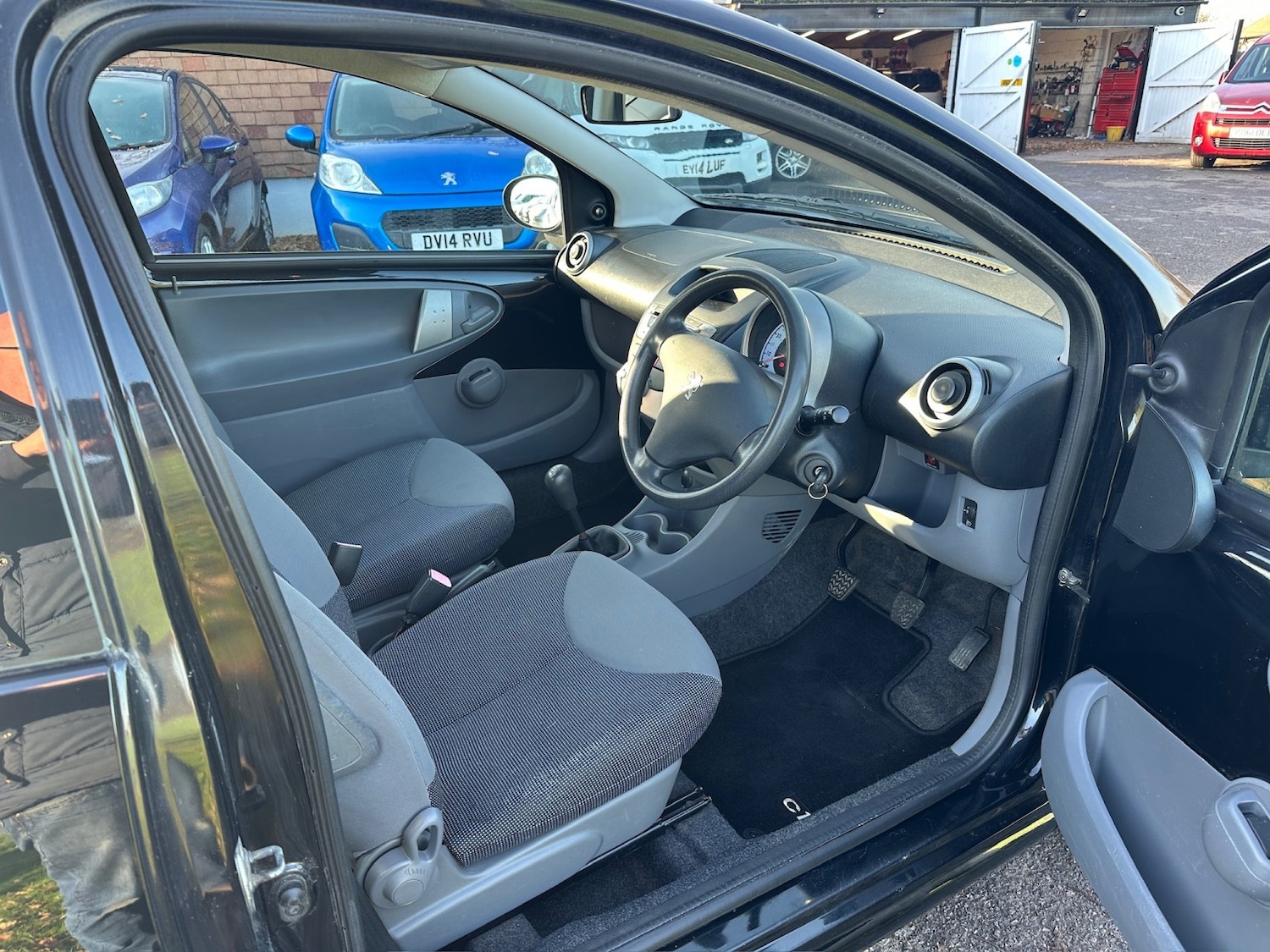 Used Peugeot 107 2008 for sale - 76941776: Photo 7