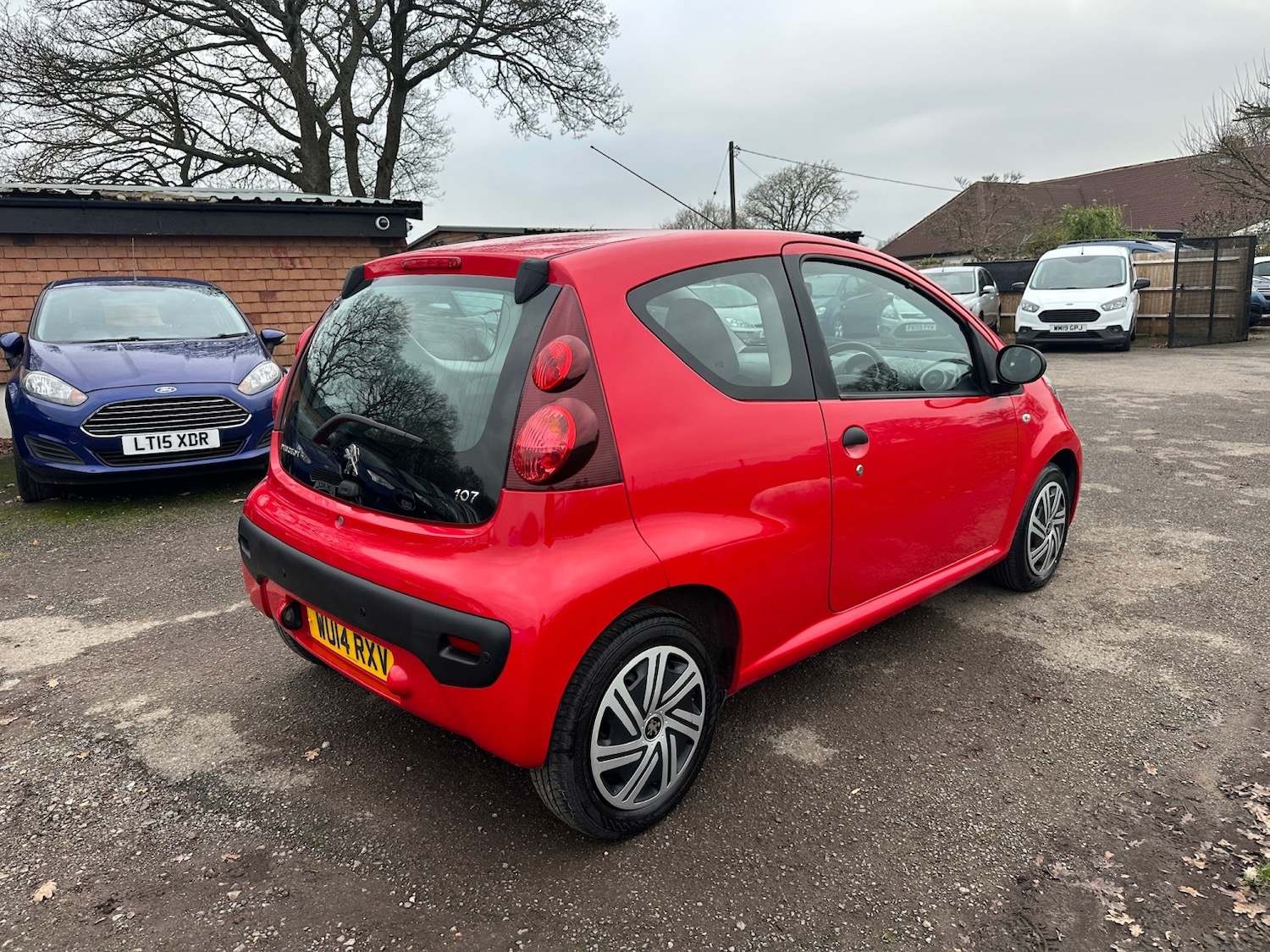 Used Peugeot 107 2014 for sale - 77107686: Photo 2
