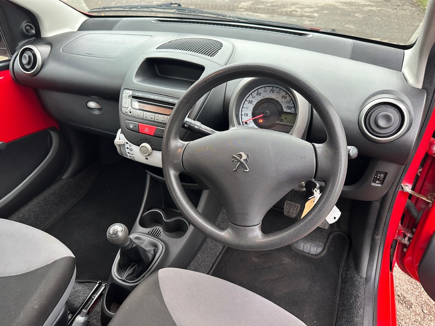 Used Peugeot 107 2014 for sale - 77107686: Photo 7