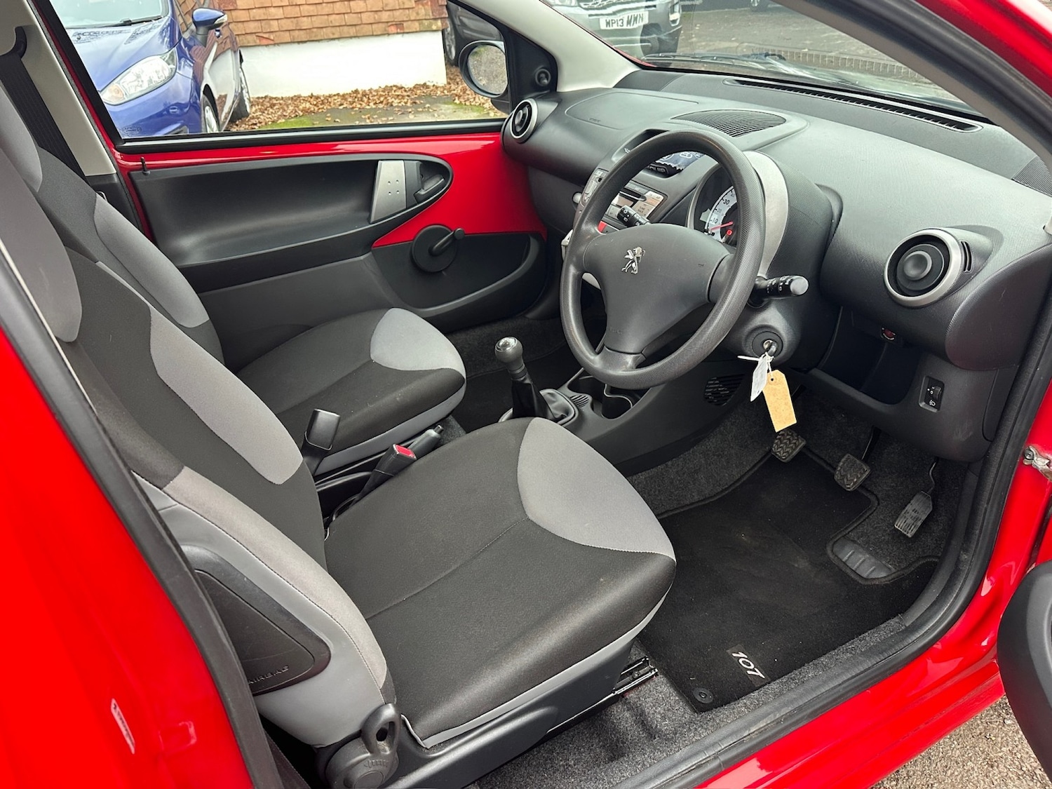 Used Peugeot 107 2014 for sale - 77107686: Photo 9