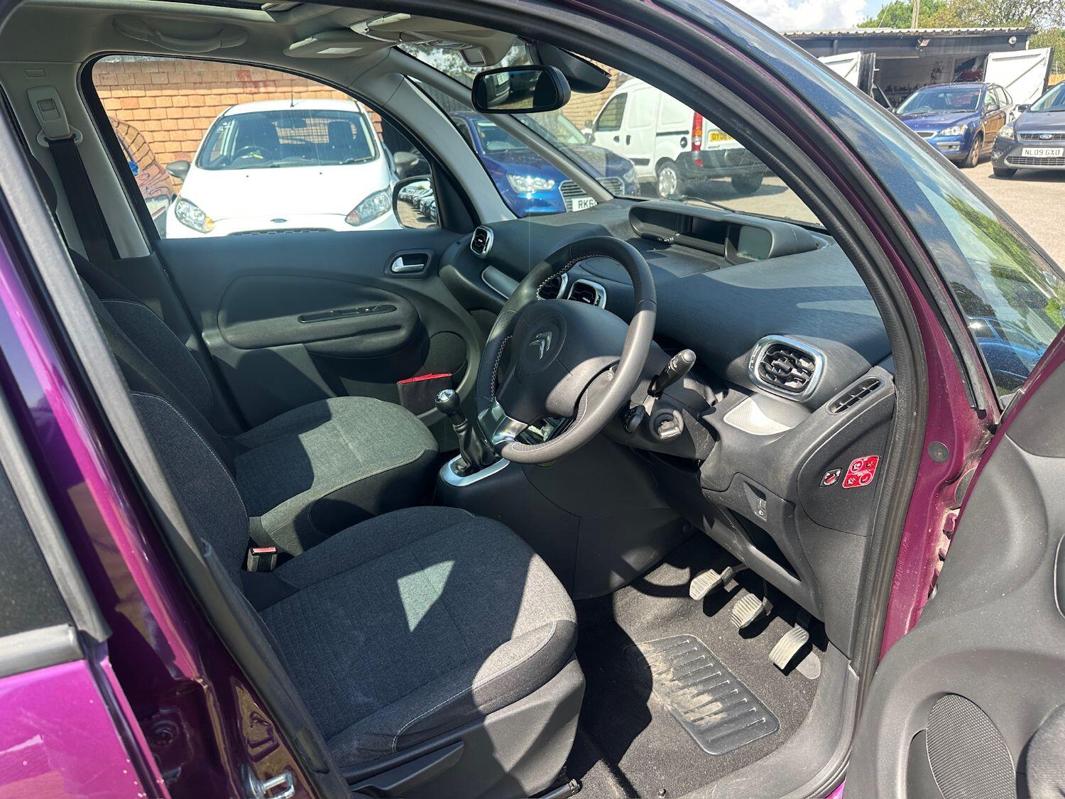 Used Citroen C3 Picasso 2016 for sale - 76794463: Photo 8