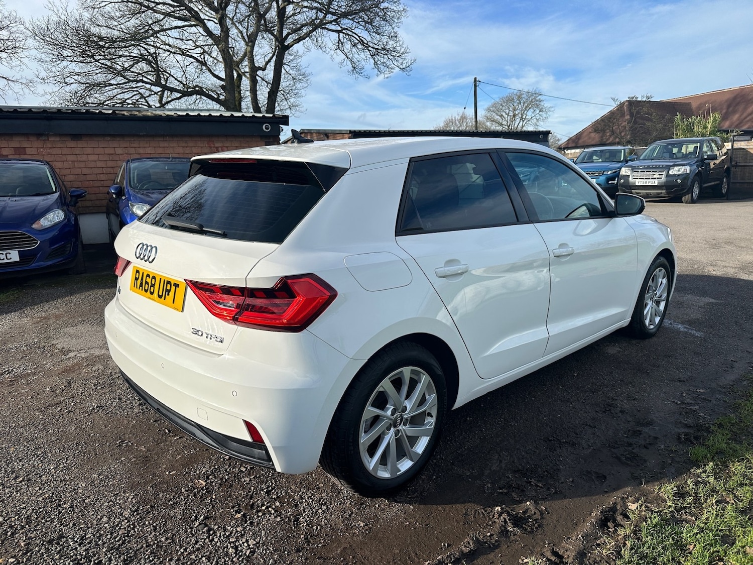 Used Audi A1 2019 for sale - 77314076: Photo 2