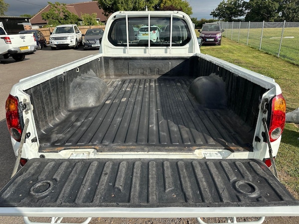 Used Mitsubishi L200 2014 for sale - 76174126: Photo 3
