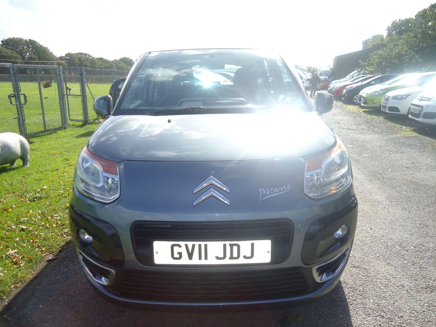 Used Citroen C3 Picasso 2011 for sale - 76186770: Photo 5