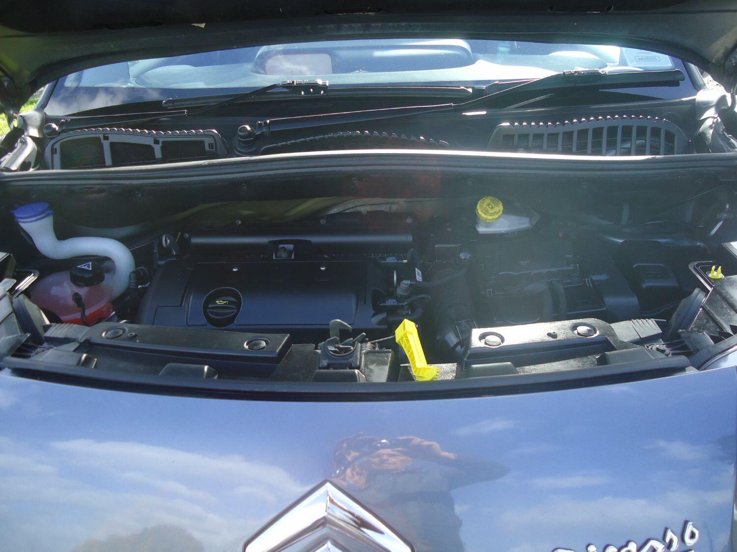 Used Citroen C3 Picasso 2011 for sale - 76186770: Photo 6