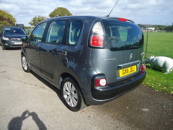 Used Citroen C3 Picasso 2011 for sale - 76186770: Photo 9