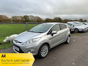 2010 - 1.4 Titanium 5-Door