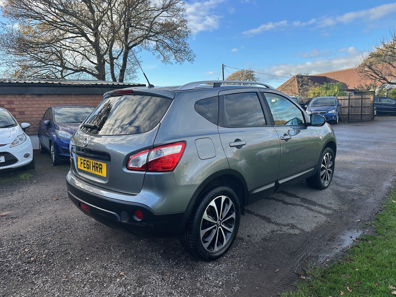 Used Nissan Qashqai 2011 for sale - 76670810: Photo 2