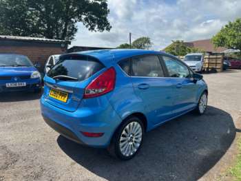 Used Ford Fiesta 2010 for sale - 74968915: Photo
