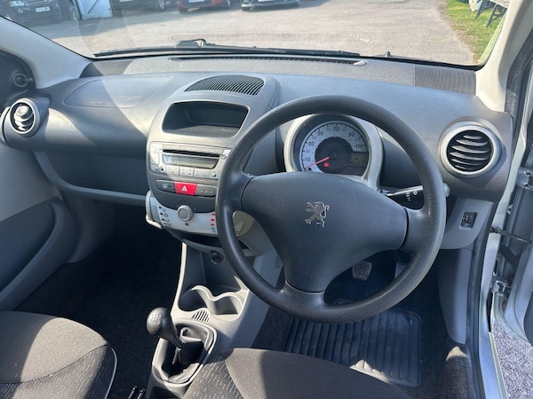Used Peugeot 107 2011 for sale - 75681585: Photo 9