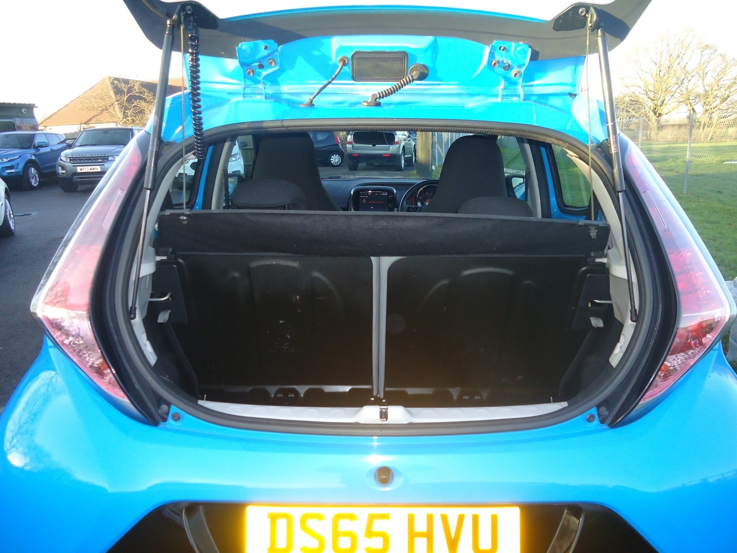 Used Toyota AYGO 2015 for sale - 77162294: Photo 3