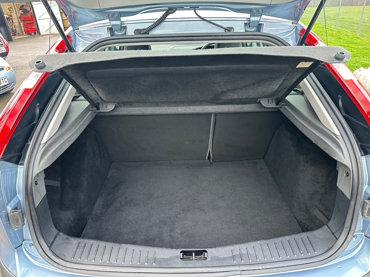 Used Ford Focus 2007 for sale - 77483710: Photo 3