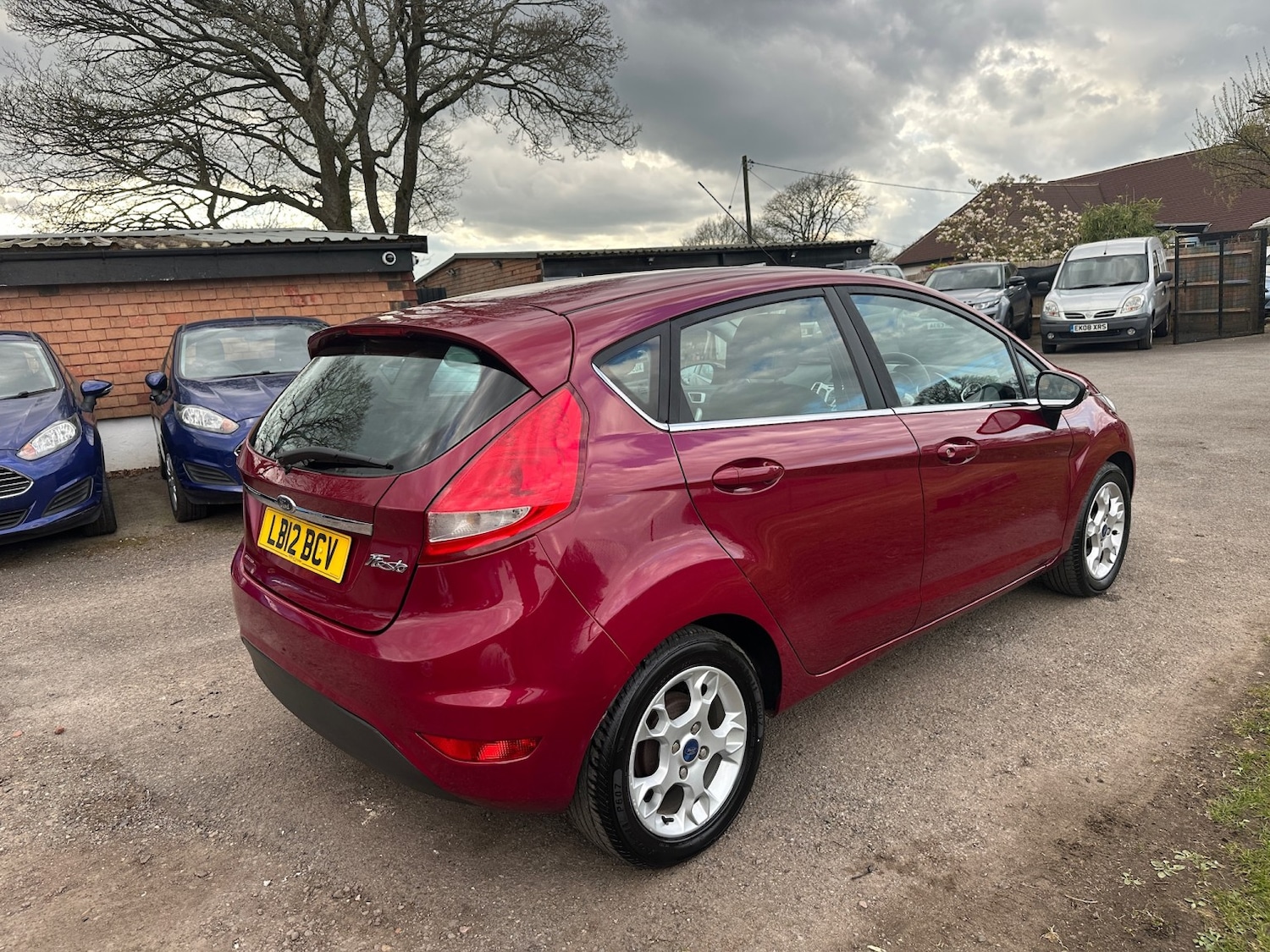 Used Ford Fiesta 2012 for sale - 78198009: Photo 2