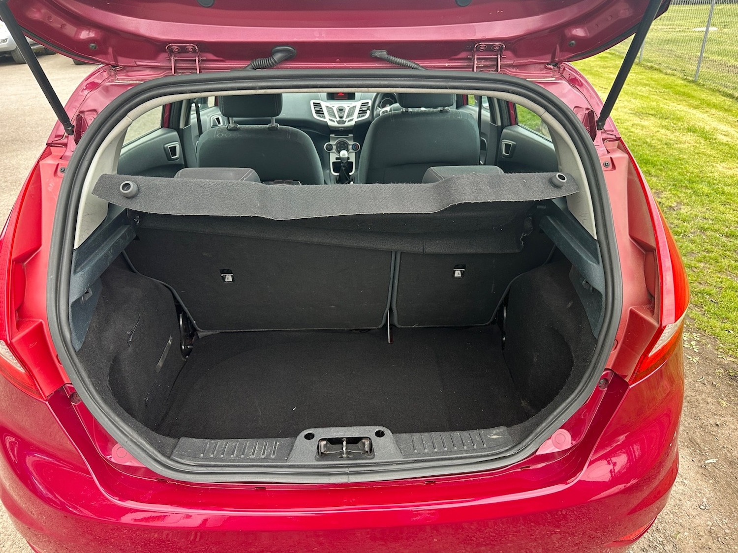 Used Ford Fiesta 2012 for sale - 78198009: Photo 3