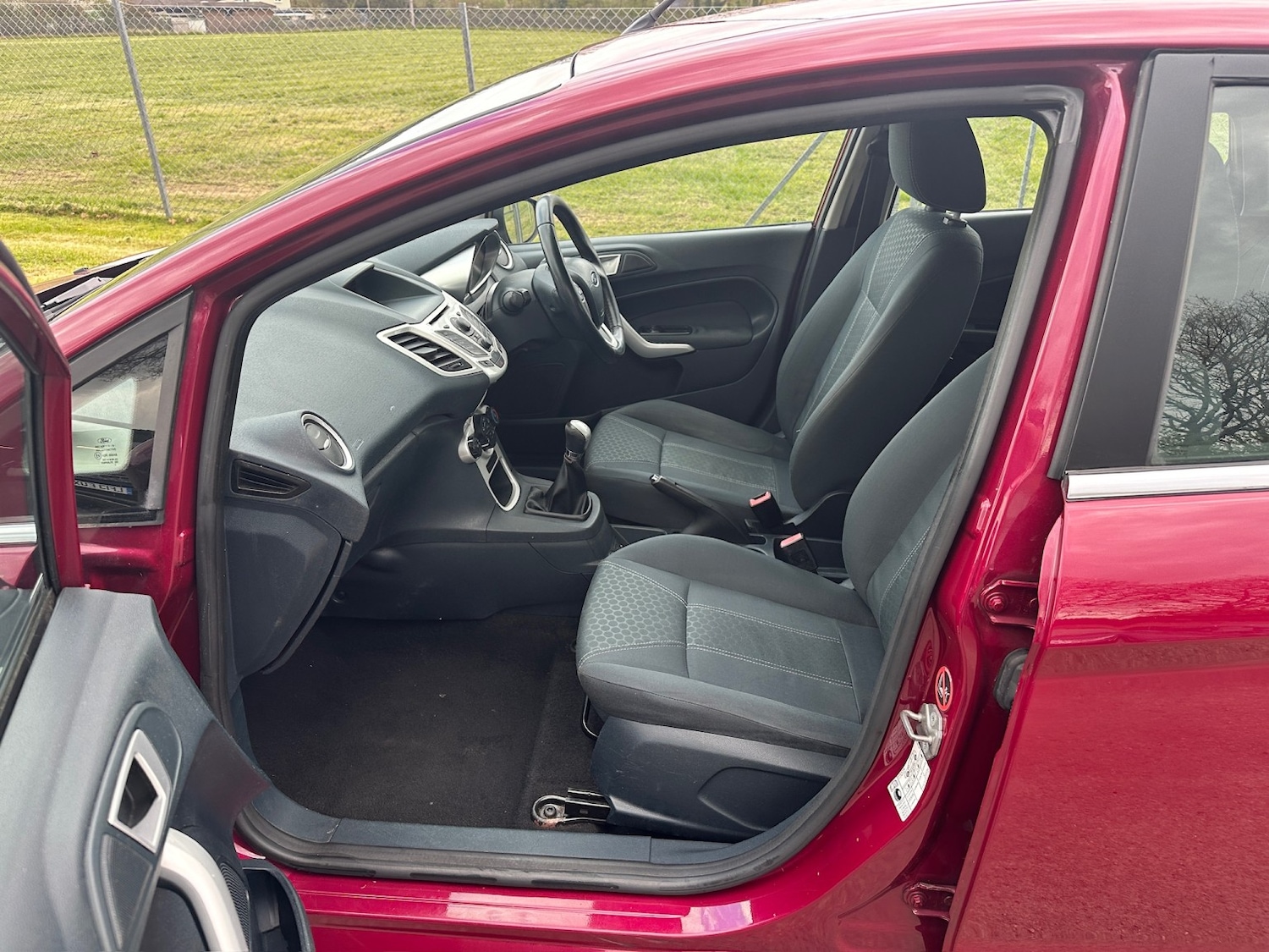 Used Ford Fiesta 2012 for sale - 78198009: Photo 5