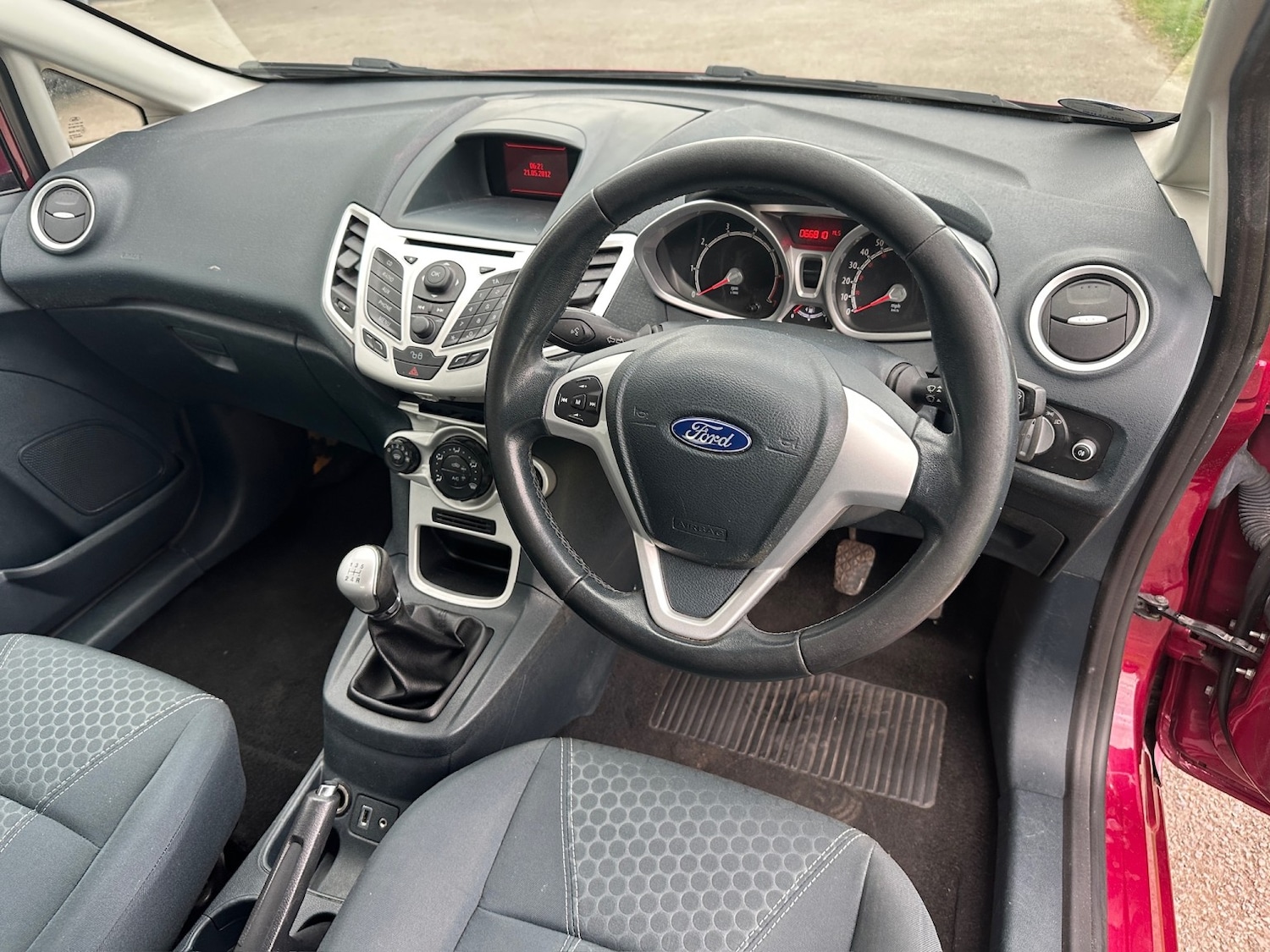 Used Ford Fiesta 2012 for sale - 78198009: Photo 8