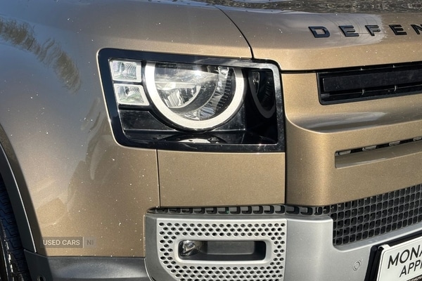 Used Land Rover Defender 2021 for sale - 76399568: Photo 13