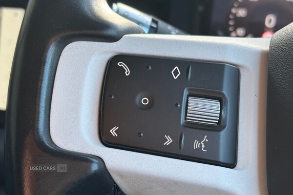 Used Land Rover Defender 2021 for sale - 76399568: Photo 22