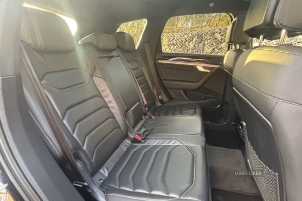 Used Volkswagen Touareg 2021 for sale - 76441497: Photo 32