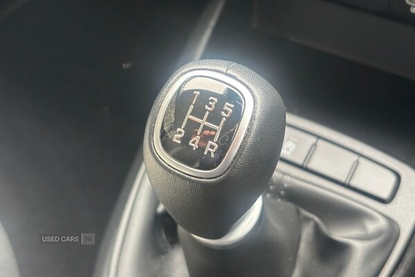 Used Hyundai i10 2024 for sale - 76308437: Photo 24