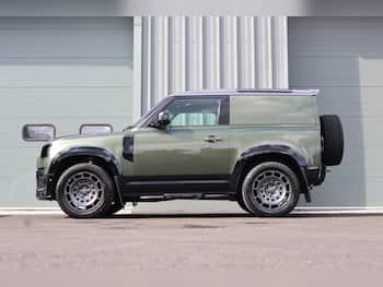 Used Land Rover Defender 90 2026 for sale - 79845103: Photo