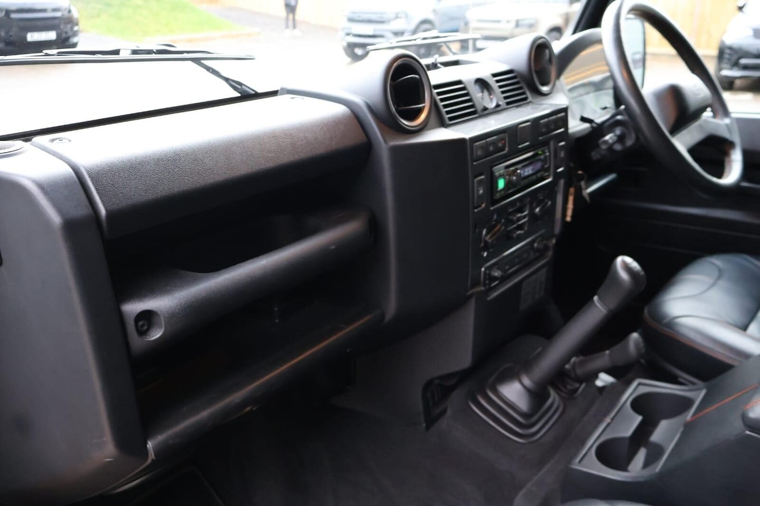 Used Land Rover Defender 2013 for sale - 77135826: Photo 11