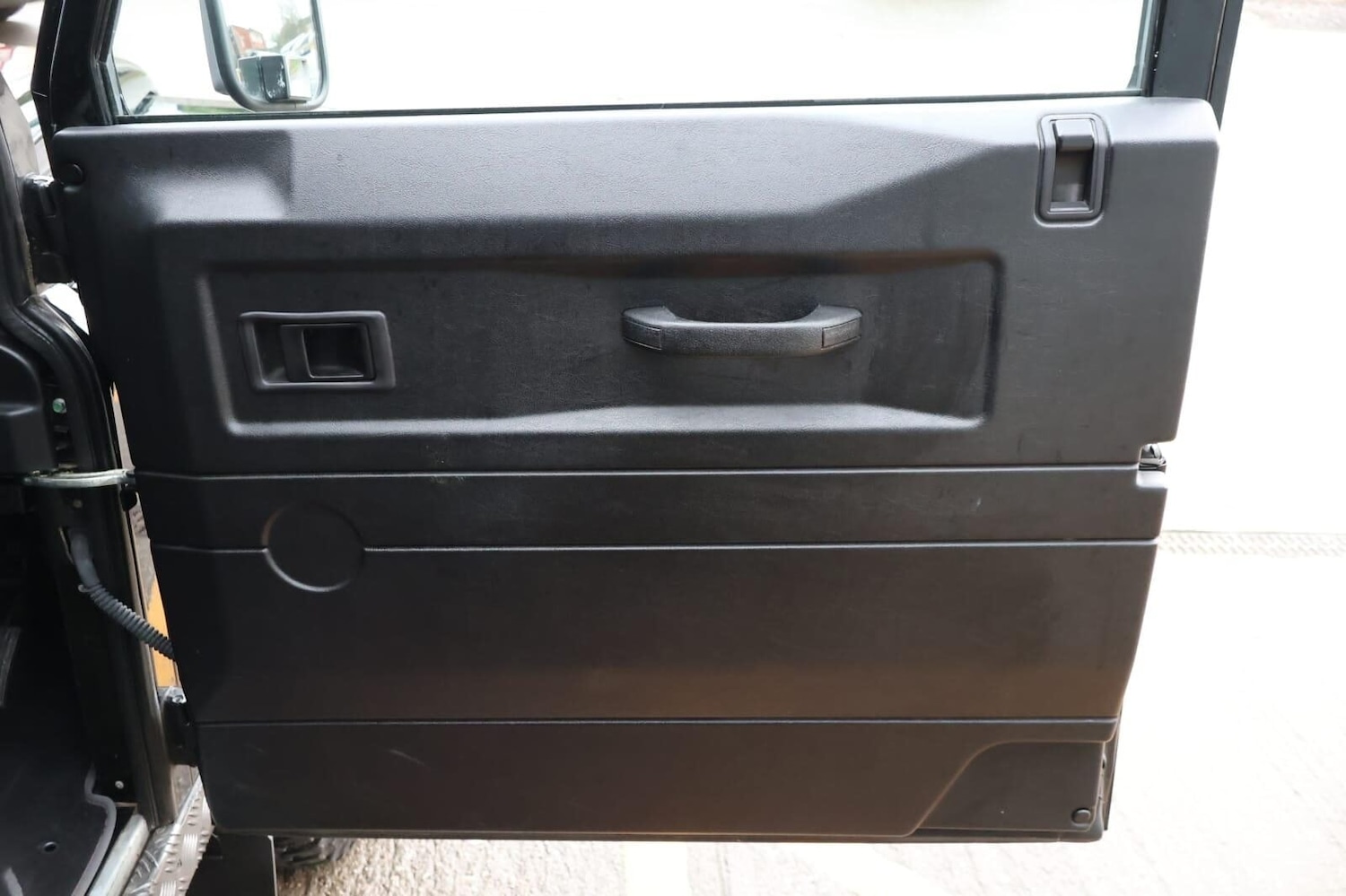 Used Land Rover Defender 2013 for sale - 77135826: Photo 13