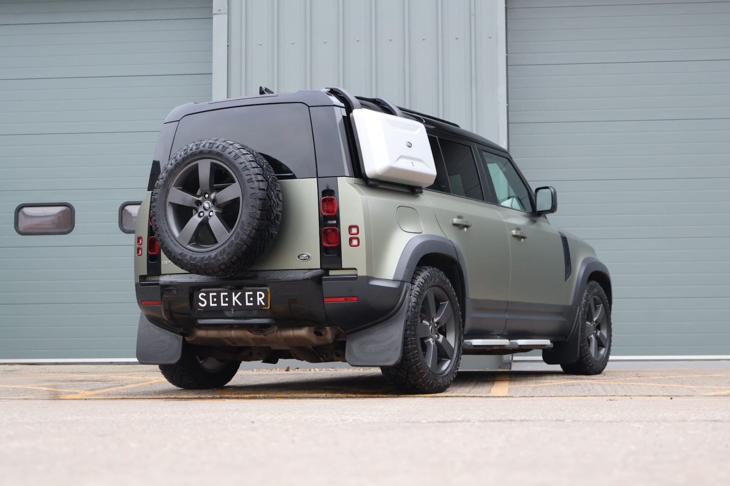 Used Land Rover Defender 2021 for sale - 77062166: Photo 6