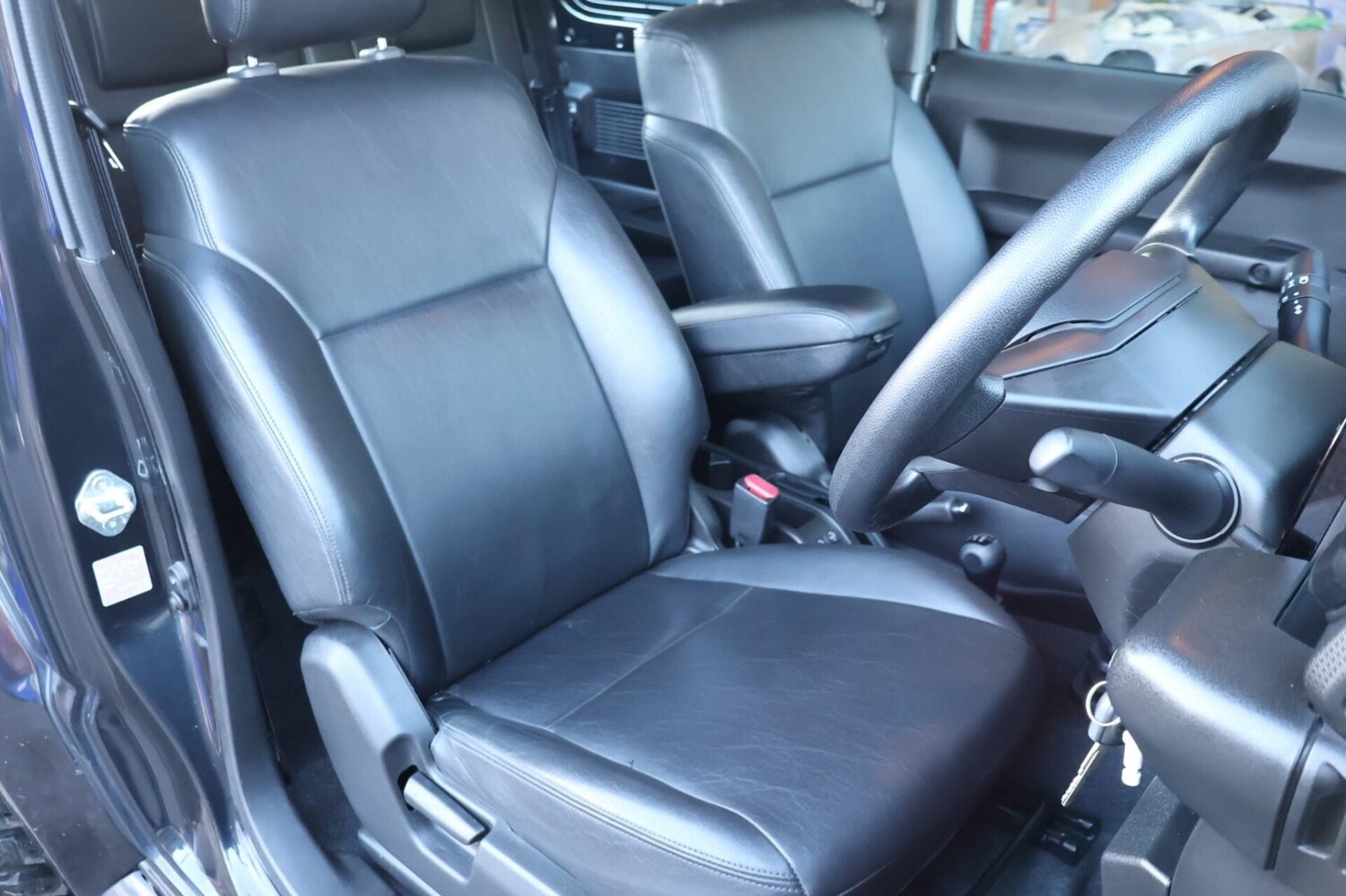 Used Suzuki Jimny 2023 for sale - 77355123: Photo 14