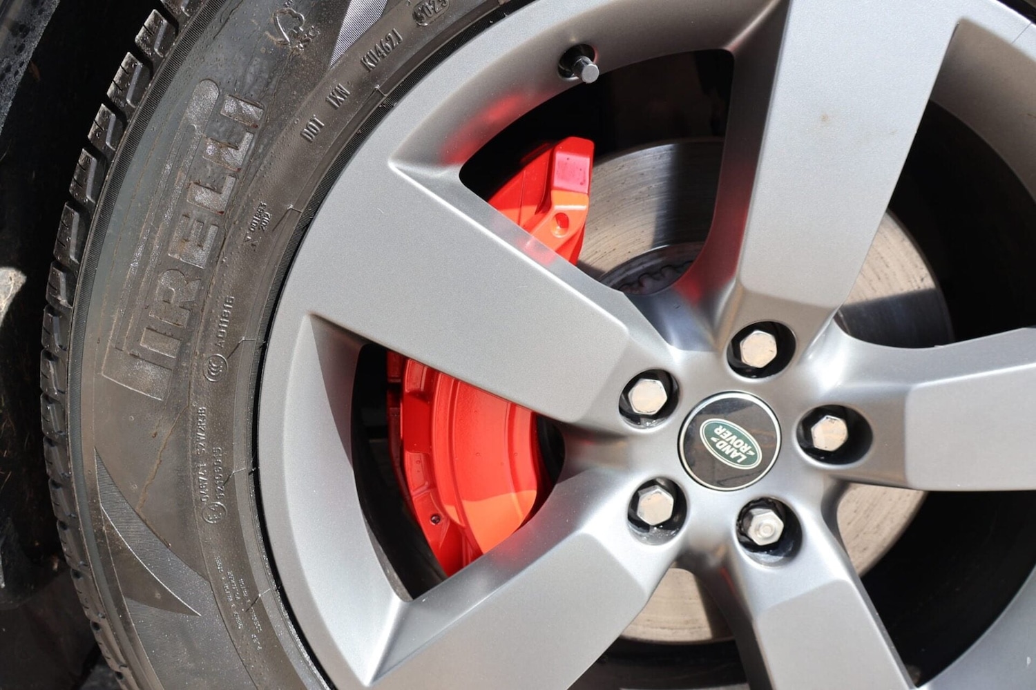 Used Land Rover Discovery 2023 for sale - 78210149: Photo 12