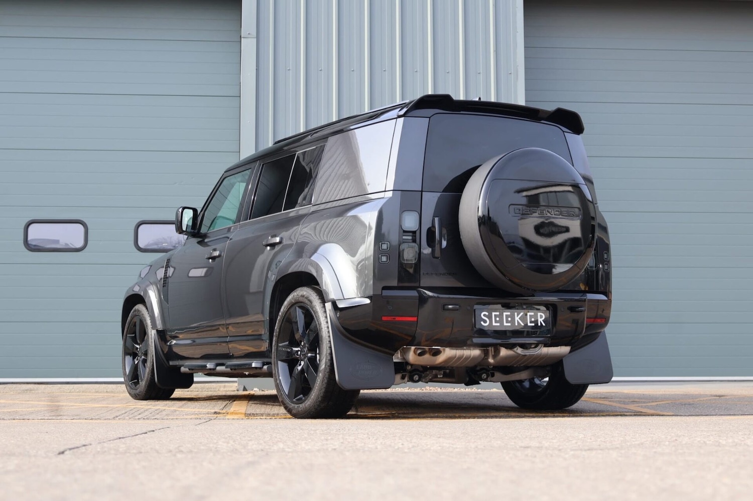 Used Land Rover Defender 110 2026 for sale - 78011049: Photo 6