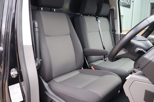 Used Volkswagen Transporter 2023 for sale - 75425831: Photo 12