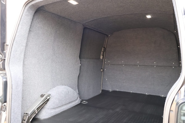Used Volkswagen Transporter 2023 for sale - 75425831: Photo 25