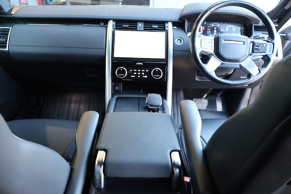 Used Land Rover Discovery 2021 for sale - 76205803: Photo 23